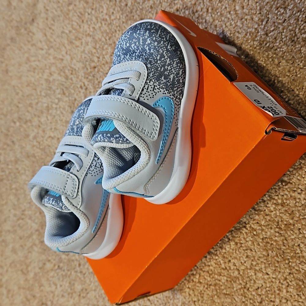 Nike Flex Contact Baby Shoes Size 4